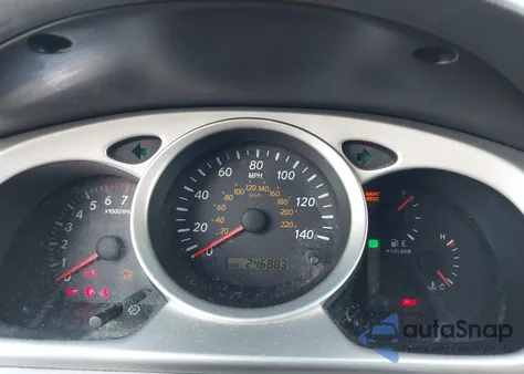 2004 Toyota Highlander Limited V6 from USA, damaged, VIN JTEDP21A840032261